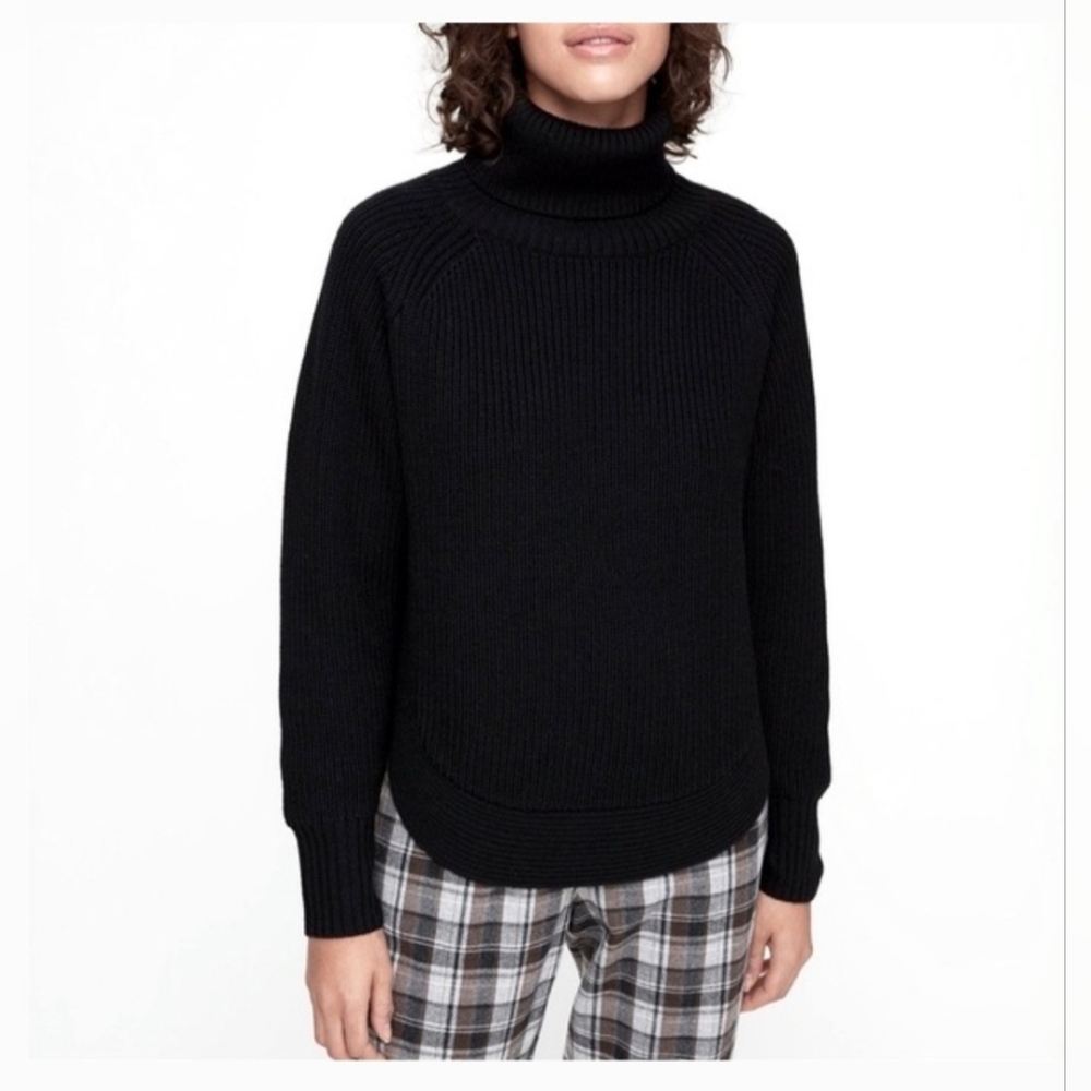 $2 Suzy Shier Cowl Neck Sweater - Black
